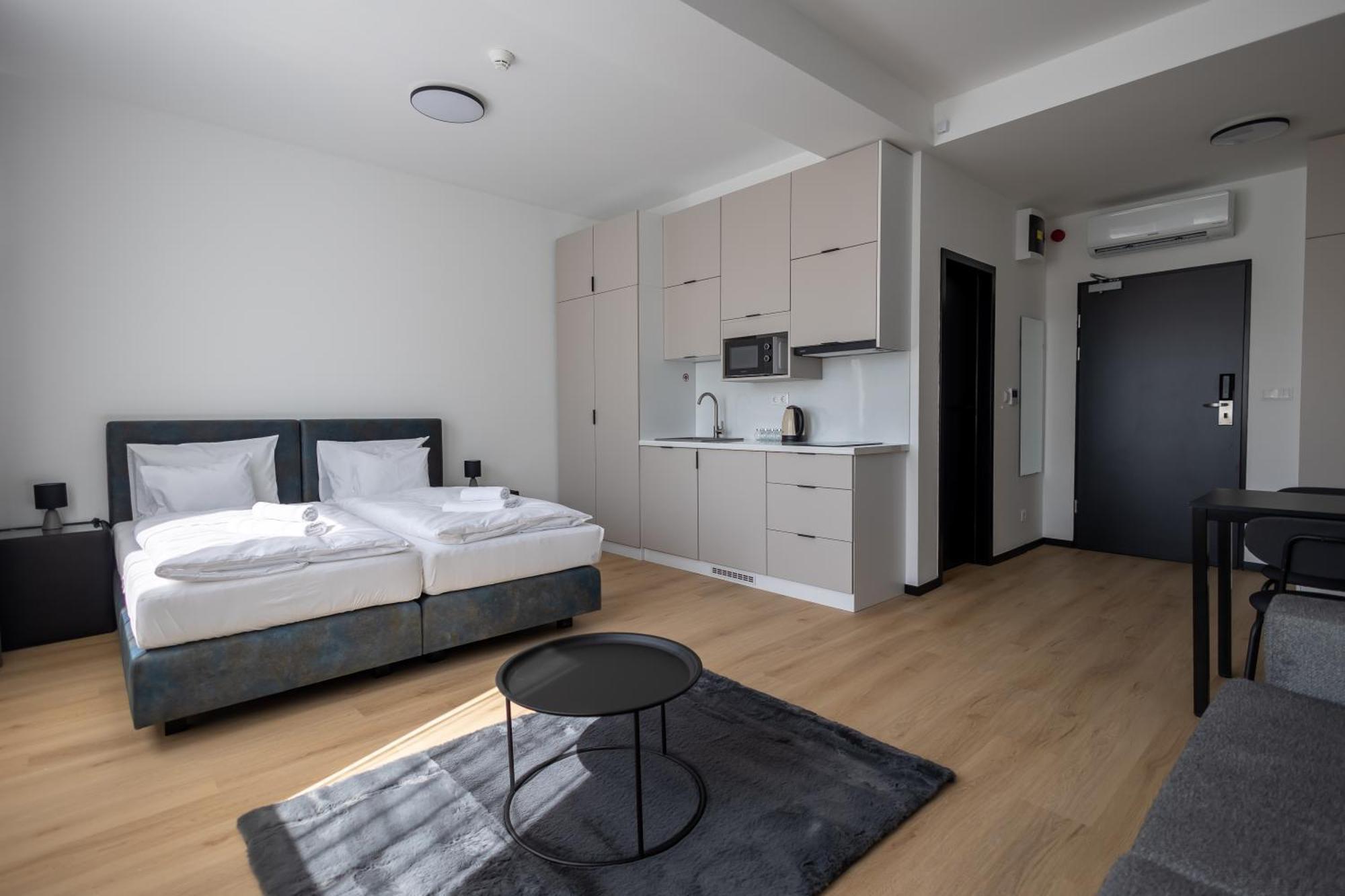 Central Residence Apartmanok Miskolc Eksteriør billede